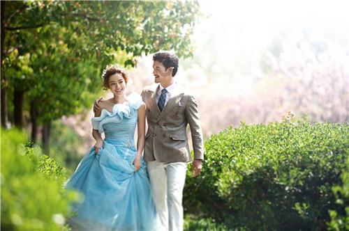 陈桥兵变赵匡胤夺权上位，赵匡胤又是怎么对待柴荣的儿子们的？