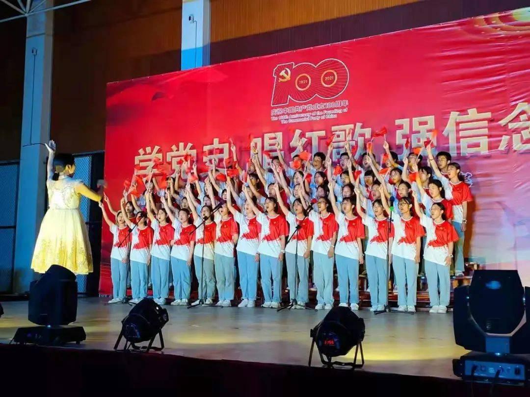 大家能帮我想几个好听的菜名么！！游戏画面
