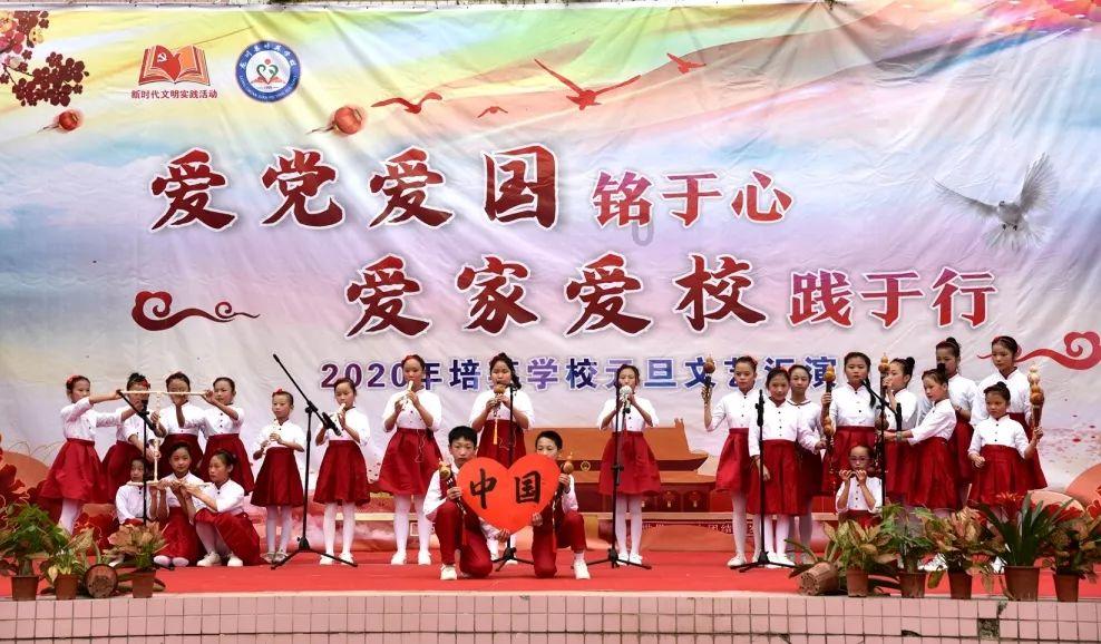 感情遇到阻碍，该放手还是坚持？游戏画面