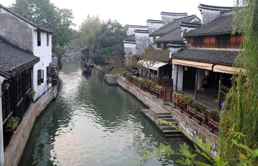 22个月的宝宝喜欢自己做事不喜欢别人插手是为什么-热门讨论社区,分享你的见解!