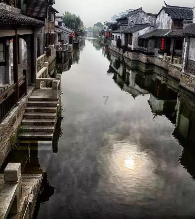 古力娜扎晒健身照秀事业线，她是如何锻炼身材的？游戏画面